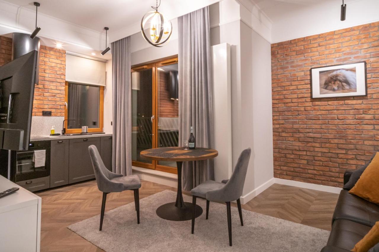 Labo Apartment Metro Mlociny Varşovia Exterior foto