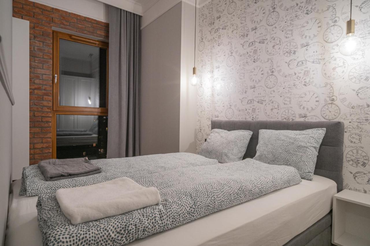 Labo Apartment Metro Mlociny Varşovia Exterior foto