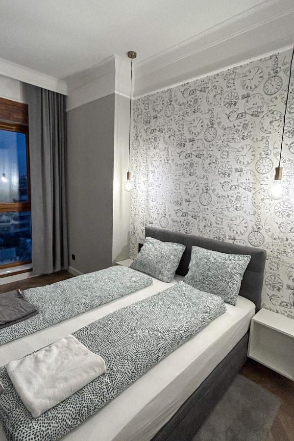 Labo Apartment Metro Mlociny Varşovia Exterior foto